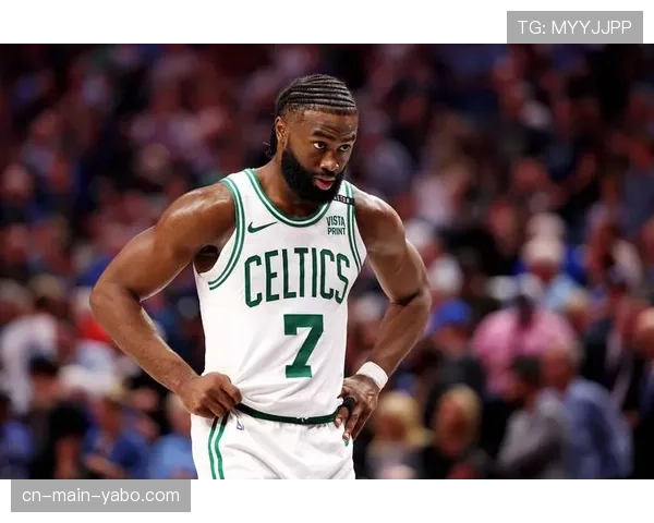 专访杰伦·布朗：谈论凯尔特人本赛季在攻防转换中强调的“early offense”理念