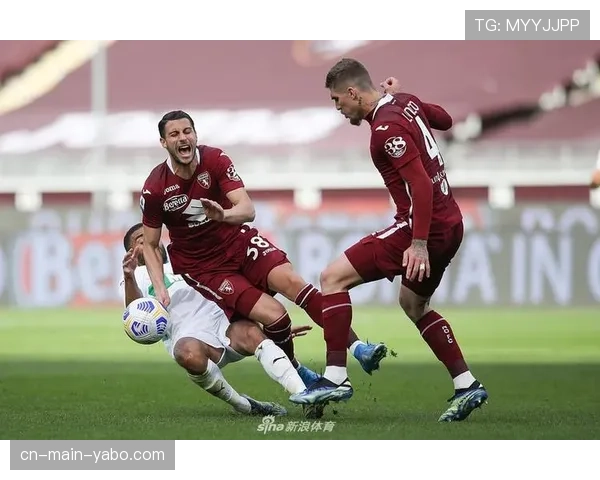 萨索洛队内进行封闭式训练,谢绝一切媒体参观 萨索洛队内进行封闭式训练,谢绝一切媒体参观